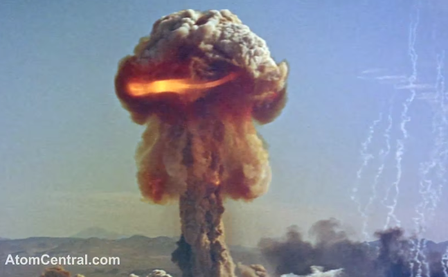 explosion nuclear YT