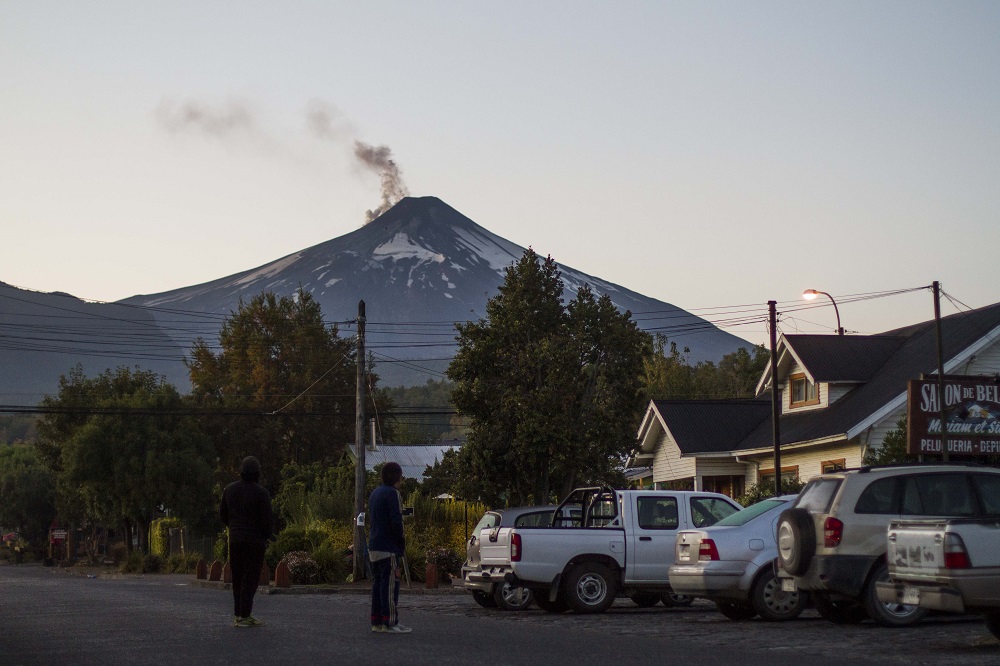 Volcan Villarica tras hacer Erupción