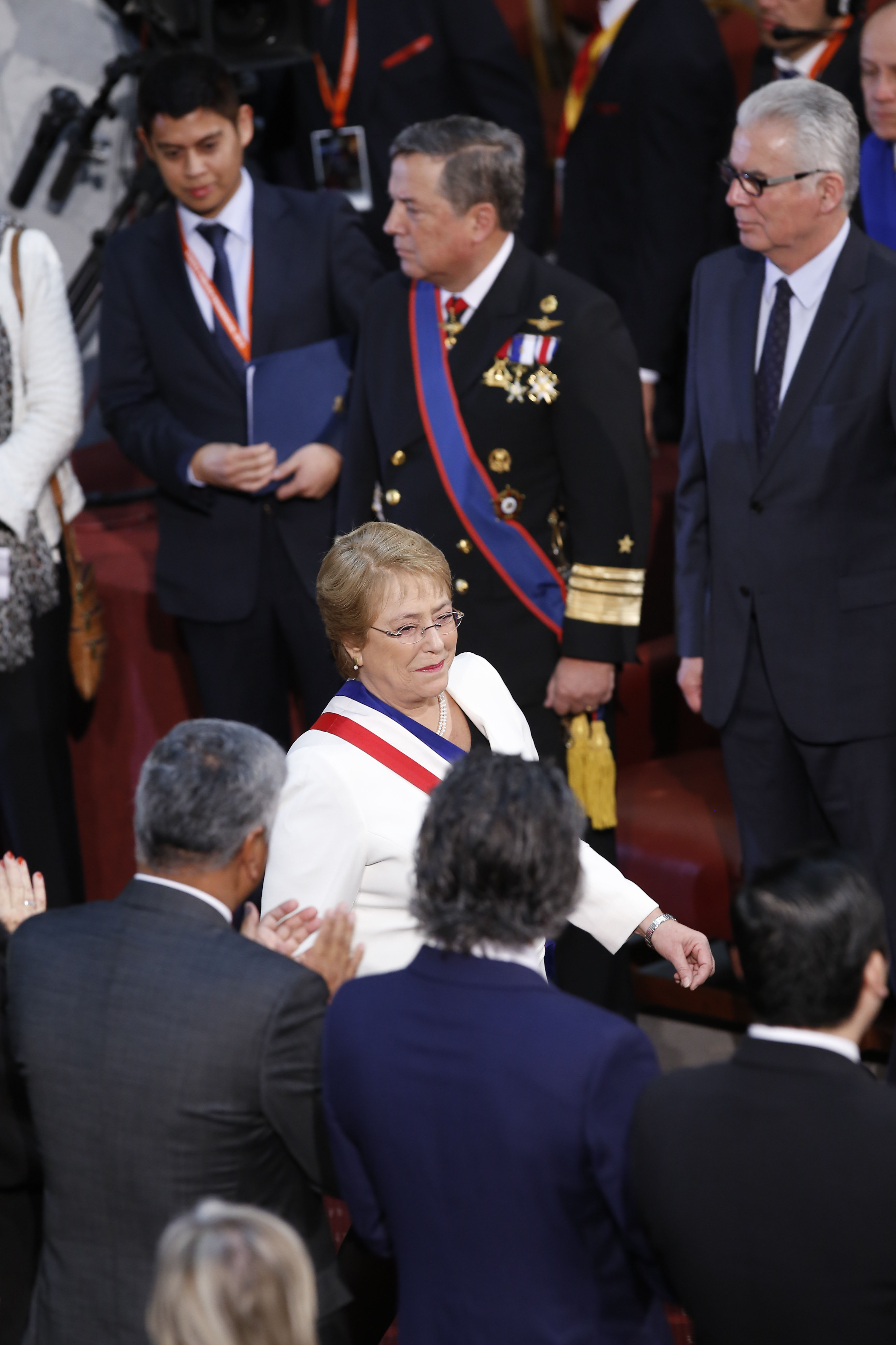 221 de Mayo de 2015/VALPARAISO La presidenta, Michelle Bachelet, ingresa al salón plenario del Congreso Nacional donde realizara su segunda Cuenta Pública al país ante la Sesión del Congreso Pleno FOTO:RAFAEL MARTINEZ/AGENCIAUNO