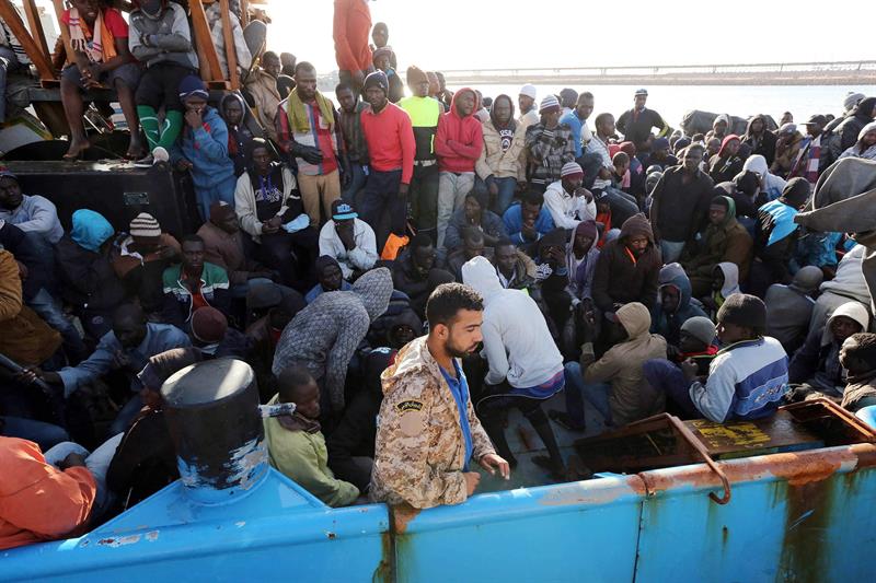 naufragio inmigantes libia EFE