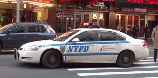 policía nueva york YT
