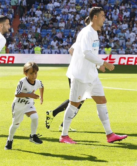 Cristiano Ronaldo niño sirio EFE