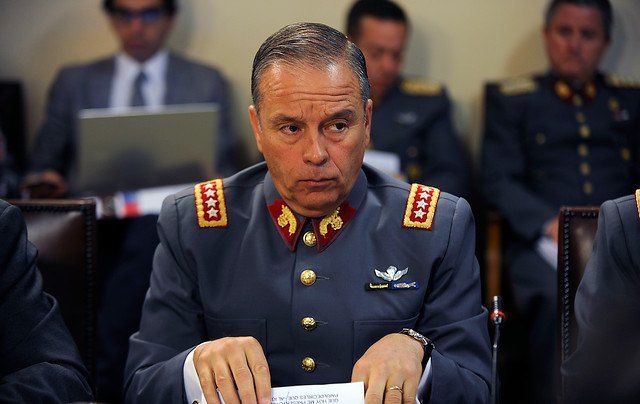 Humberto Oviedo comandante en jefe Ejército A1