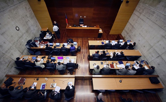 15 de Diciembre de 2015/SANTIAGO Se da inicio en el centro de justicia a la preparación del juicio oral en el marco de la investigación del caso Tsunami FOTO: FRANCISCO CASTILLO D./AGENCIAUNO