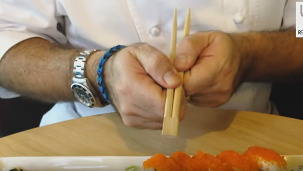 palos-de-sushi-yt