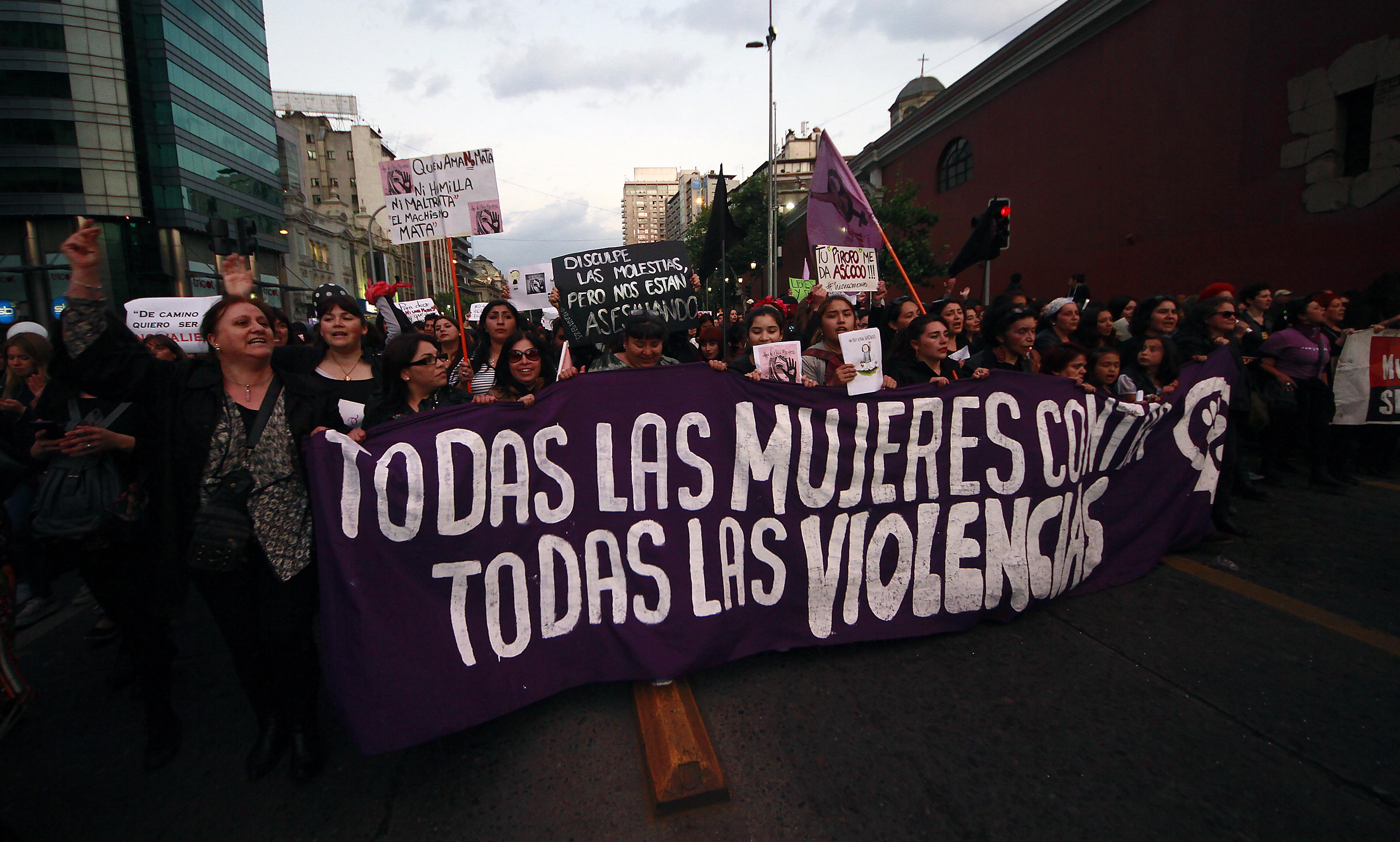 Marcha contra la violencia hacia la mujer