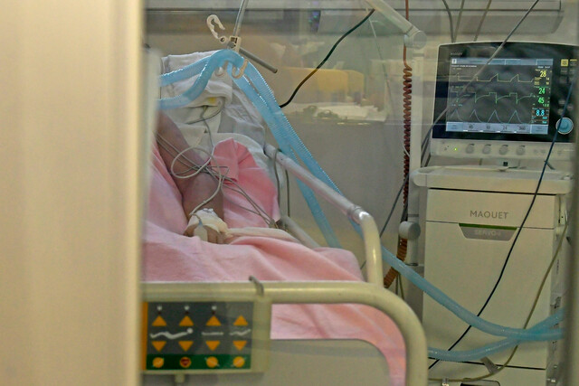 Aumento de pacientes graves por Covid-19 provoca una saturación en uso de camas en la Unidad de Cuidados Intensivos (UCI) del Hospital Dr. Ernesto Torres Galdames.
