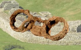 Descubren esposas en esqueleto que revelan esclavitud en la ocupación romana de Inglaterra
