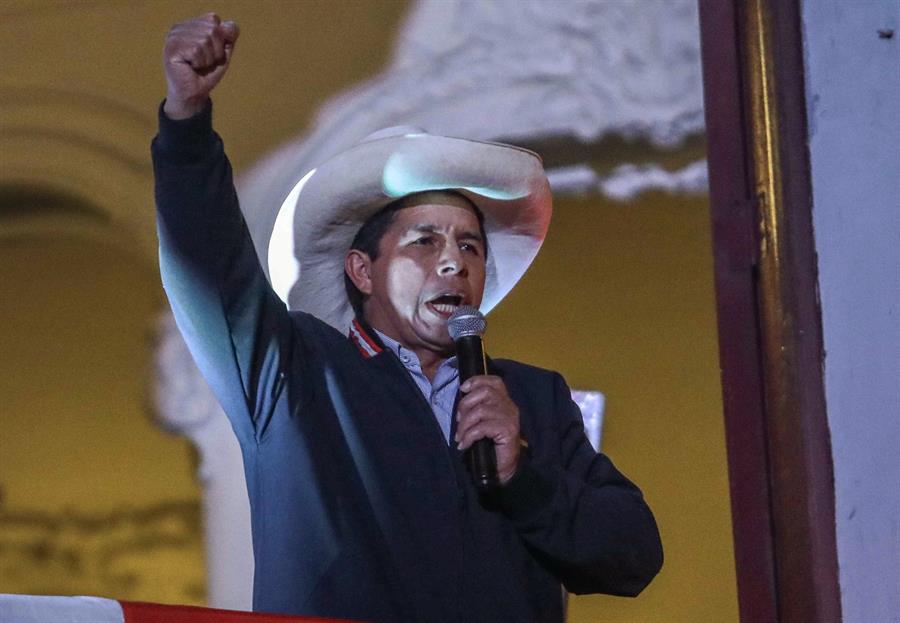 El candidato izquierdista a la presidencia de Perú Pedro Castillo.