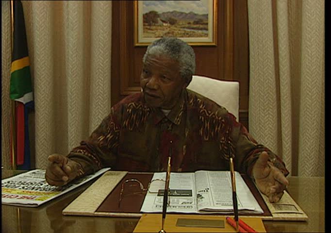 La mesa junto a Nelson Mandela