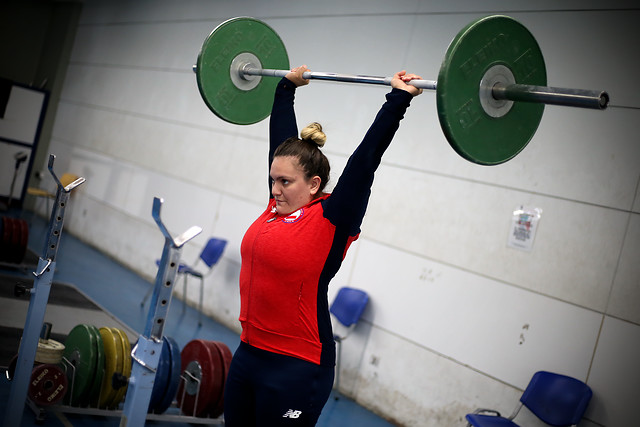 Maria Fernanda Valdes, Campeona Mundial de evantamiento de pesas