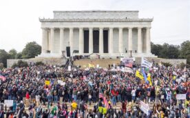 Antivacunas de EEUU emulan a Luther King para reclamar "libertad médica"
